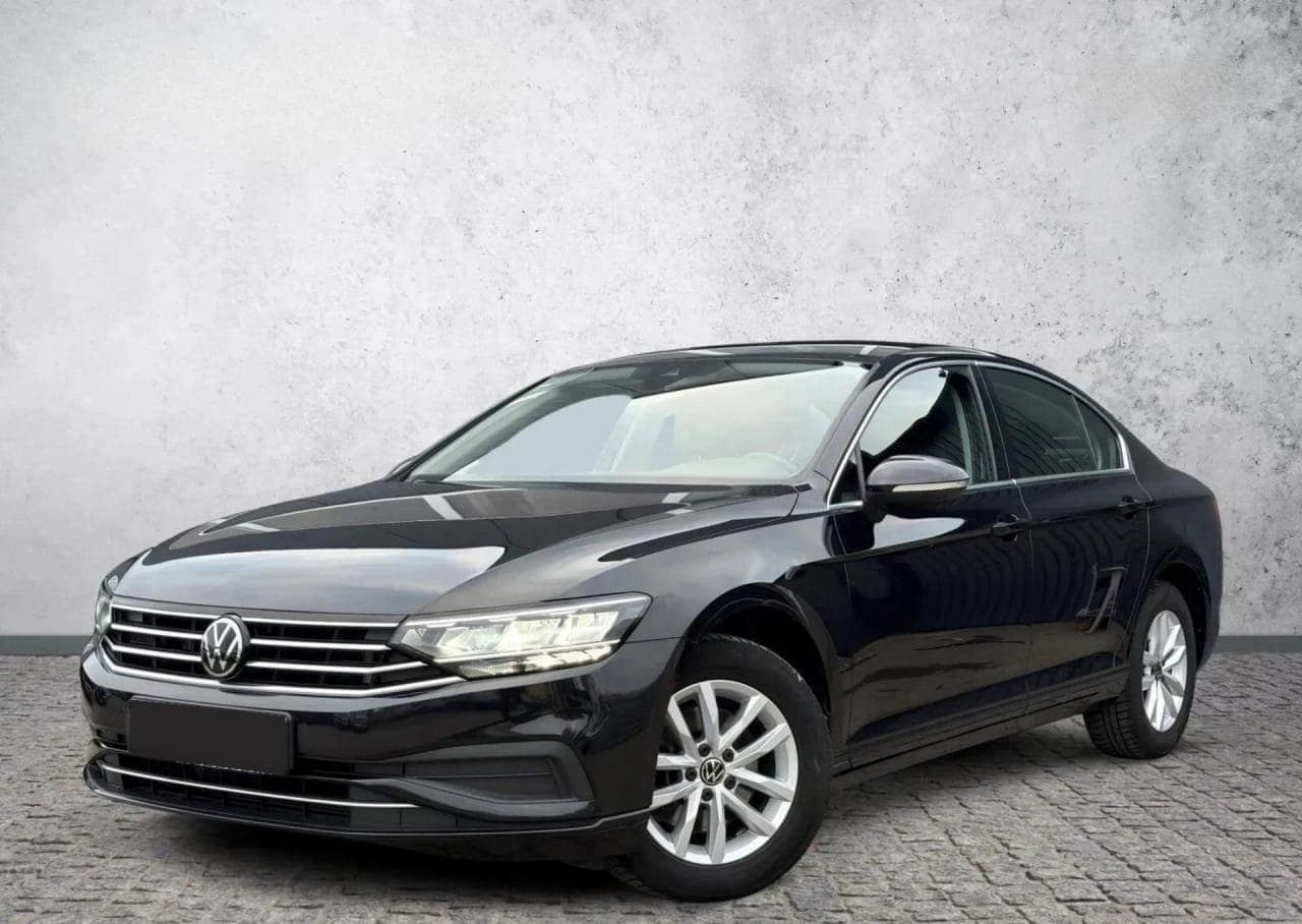Volkswagen Passat 1.5 TSI EVO Business DSG 2022 - używany samochód w leasingu