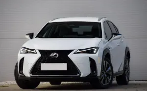 Lexus  UX 300h F Sport Design