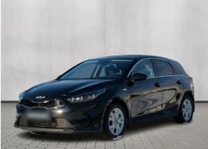 Kia  Ceed 1.5 T-GDI M