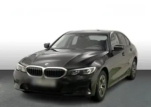 BMW Seria 3 318i aut