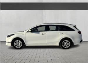 Kia  Ceed 1.5 T-GDI M