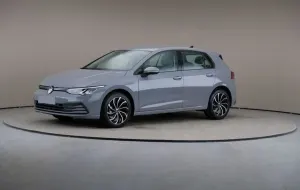 Volkswagen  Golf VIII 1.5 eTSI Life DSG