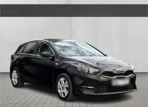 Kia  Ceed 1.5 T-GDI M