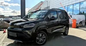 Toyota  Proace City Verso 1.2 D-4T Family