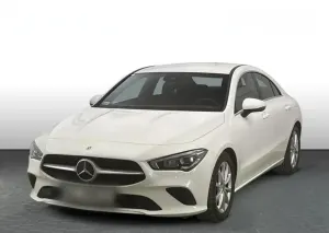 Mercedes-Benz  CLA 200 7G-DCT