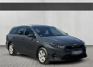 Kia  Ceed 1.5 T-GDI M
