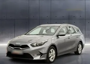 Kia  Ceed 1.5 T-GDI M