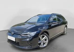 Volkswagen  Golf VIII 1.5 eTSI EVO R-Line DSG