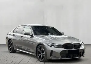 BMW Seria 3 320i M Sport aut
