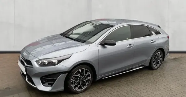 Kia Proceed 1.5 T-GDI GT Line 2023 - używany samochód w leasingu