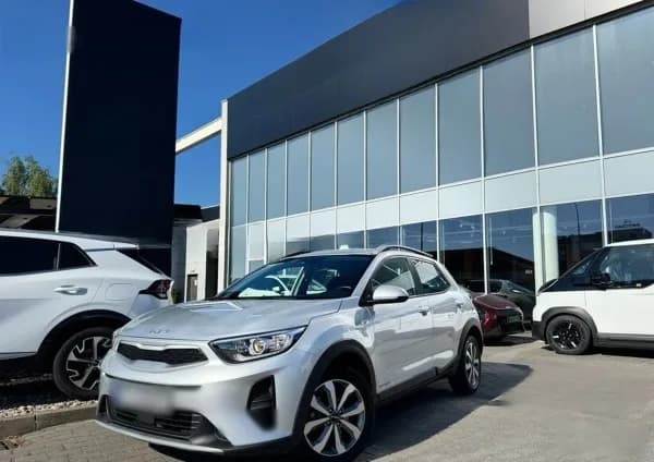 Kia Stonic 1.2 M 2025 - używany samochód w leasingu