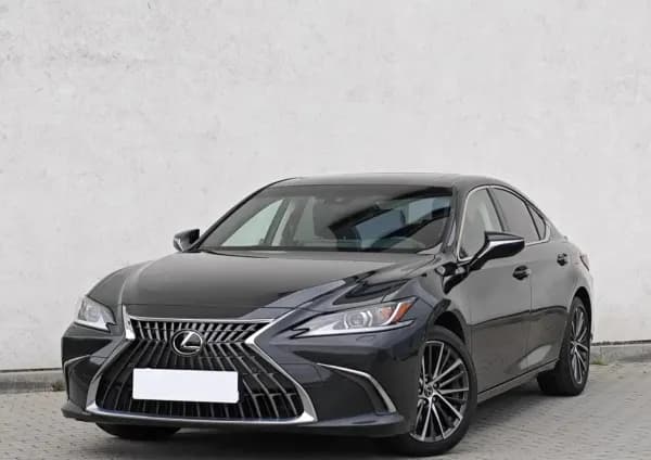 Lexus ES 300h Business Edition 2023 - używany samochód w leasingu