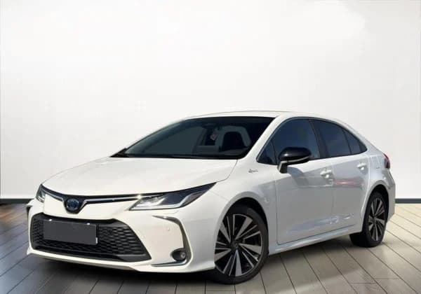 Toyota Corolla 1.8 Hybrid Style 2025 - używany samochód w leasingu