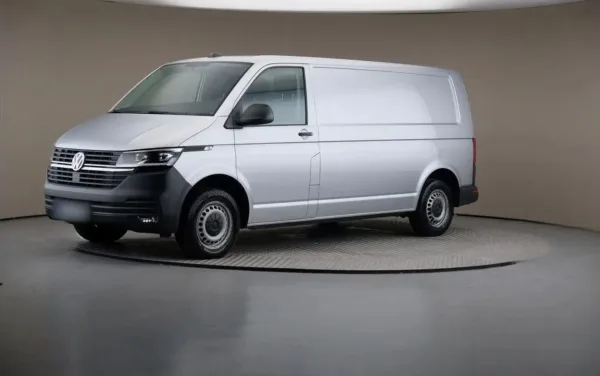 Volkswagen Transporter T6.1 TDI L2H1 2021 - używany samochód w leasingu