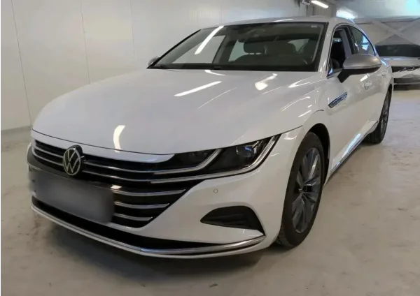 Volkswagen Arteon 1.5 TSI Elegance 2022 - używany samochód w leasingu