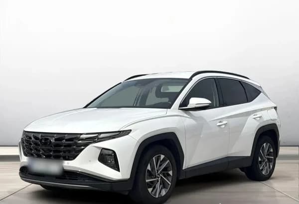 Hyundai Tucson 1.6 T-GDi Executive 2WD 2023 - używany samochód w leasingu