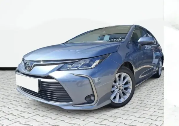 Toyota Corolla 1.5 Comfort 2022 - używany samochód w leasingu
