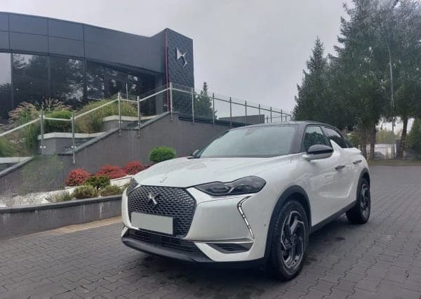 DS 3 Crossback 3 1.2 PureTech Grand Chic aut 2021 - używany samochód w leasingu