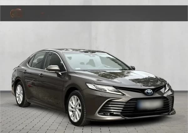 Toyota Camry 2.5 Hybrid Comfort CVT 2022 - used car for lease