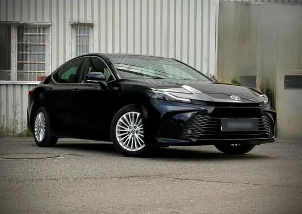 Toyota Camry 2.5 Hybrid Dynamic Force Comfort e-CVT 2025 - gebrauchtes Leasingfahrzeug
