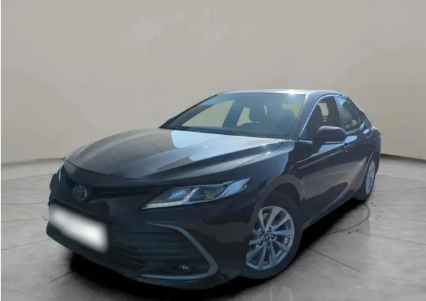 Toyota Camry 2.5 Hybrid Comfort CVT 2023 - gebrauchtes Leasingfahrzeug