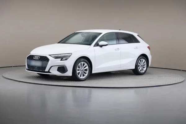 Audi A3 35 TFSI mHEV S tronic 2023 - używany samochód w leasingu