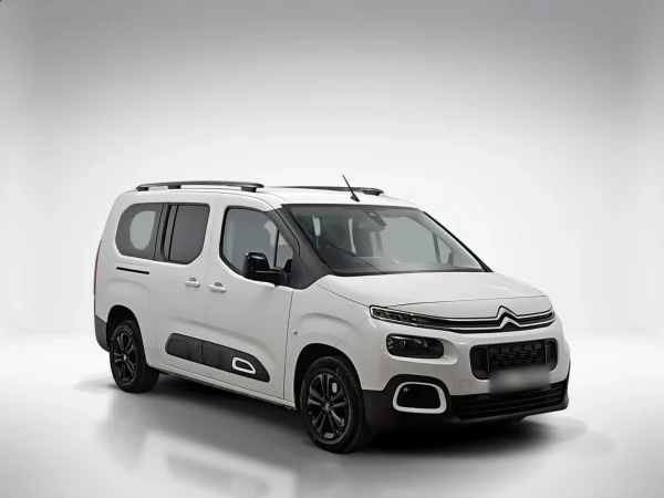 Citroen Berlingo XL 1.2 PureTech Shine S&S Aut. (7-os.) 2022 - used car for lease