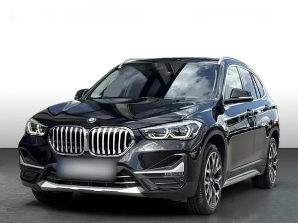BMW X1 sDrive18i aut 2021 - używany samochód w leasingu