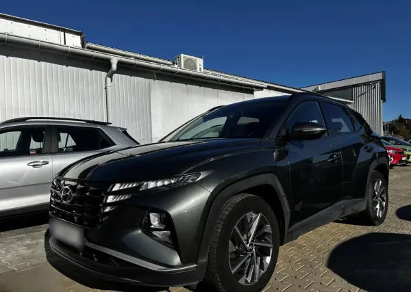 Hyundai Tucson 1.6 T-GDi Modern 2WD 2021 - używany samochód w leasingu