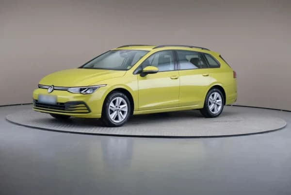 Volkswagen Golf VIII 1.5 TSI EVO Life 2021 - używany samochód w leasingu