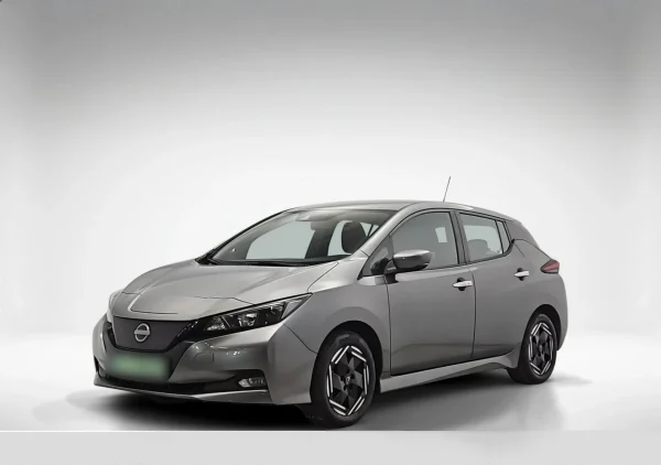 Nissan Leaf 40kWh Acenta 2023 - używany samochód w leasingu