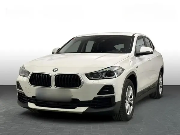 BMW X2 xDrive25e Advantage aut 2022 - używany samochód w leasingu
