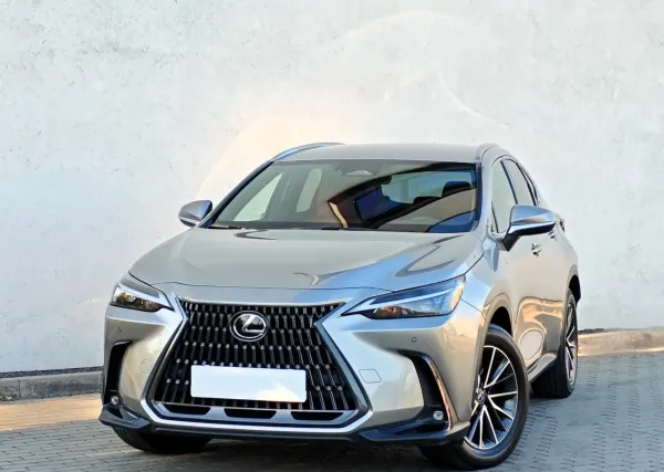 Lexus NX 450h+ Prestige AWD 2022 - вживаний автомобіль в лізингу