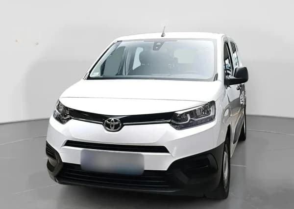 Toyota Proace City 1.5 D-4D Long 2,3t Active (bryg.) 2021 - вживаний автомобіль в лізингу