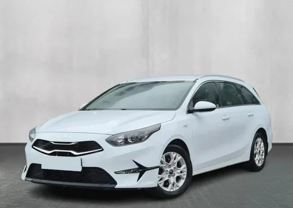 Kia Ceed 1.5 T-GDI M 2024 - używany samochód w leasingu