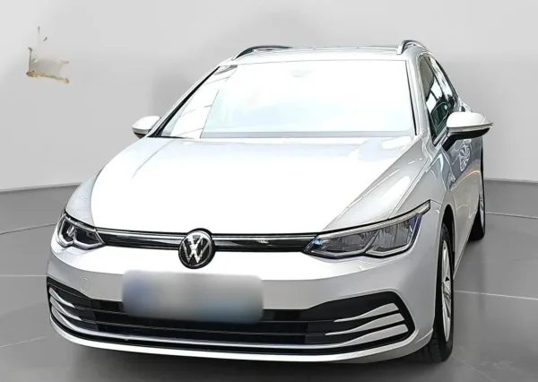 Volkswagen Golf VIII 1.5 TSI EVO Life 2023 - używany samochód w leasingu