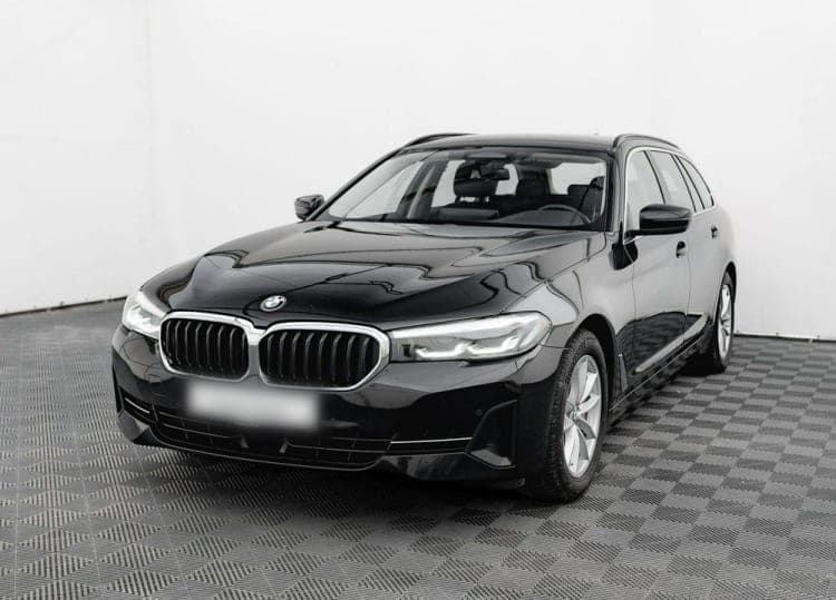 BMW Seria 5 530i xDrive mHEV aut