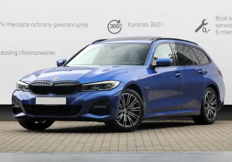 BMW Seria 3 330e xDrive M Sport sport-aut
