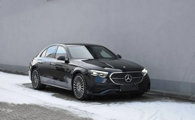 Mercedes-Benz Klasa E E 220 d mHEV 4-Matic AMG 9G-Tronic