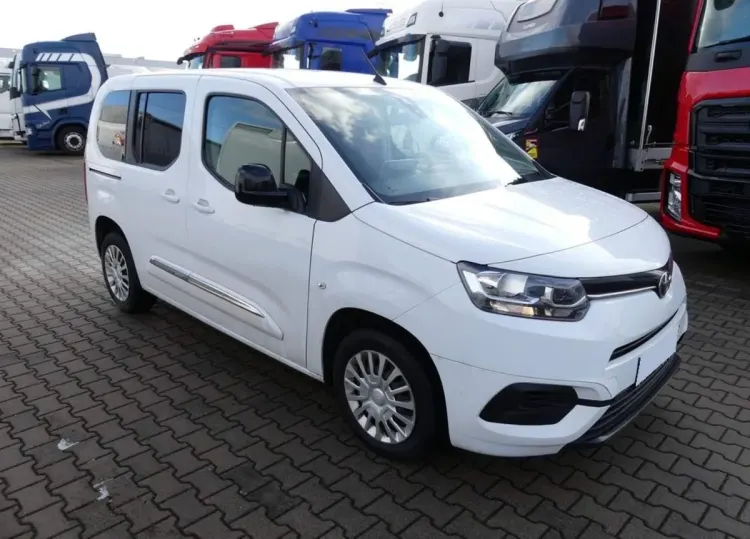 Toyota Proace City Proace City Verso 1.5 D-4D Business