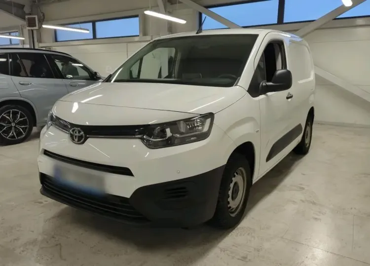 Toyota Proace City Proace City 1.2 D-4T Standard 2,3t Active