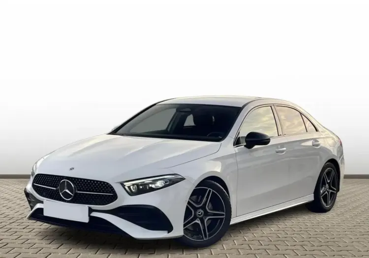 Mercedes-Benz Klasa A A 220 4-Matic AMG Line 8G-DCT