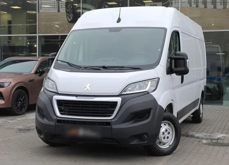 Peugeot Boxer Boxer 335 BlueHDi L3H2 Pro