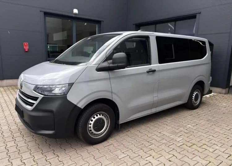 Volkswagen Transporter Transporter Kombi T6.1 TDI L1H1 DSG