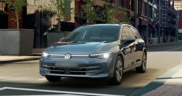 Volkswagen Golf Golf VIII 1.5 eTSI mHEV Style DSG