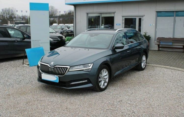 Skoda Superb Superb 2.0 TDI SCR Ambition DSG