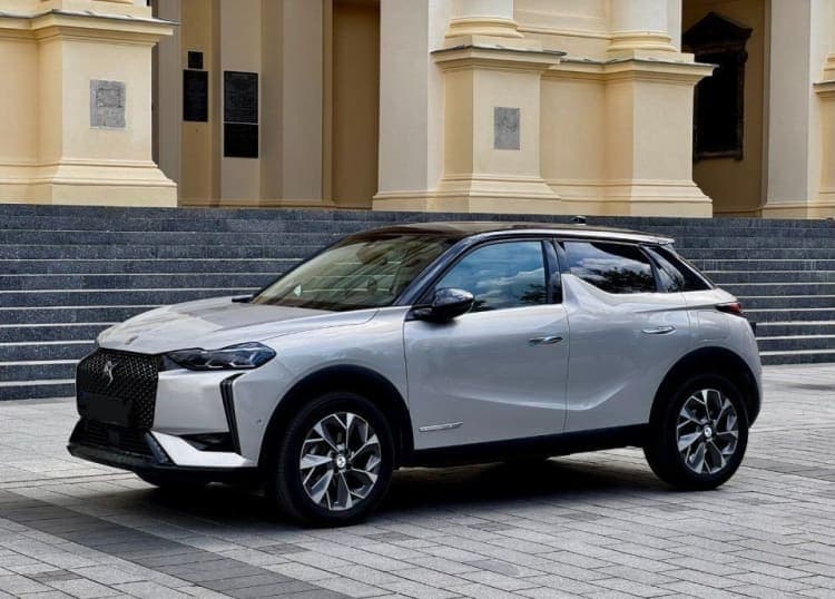 DS 3 DS 3 PureTech 130 Esprit de Voyage aut