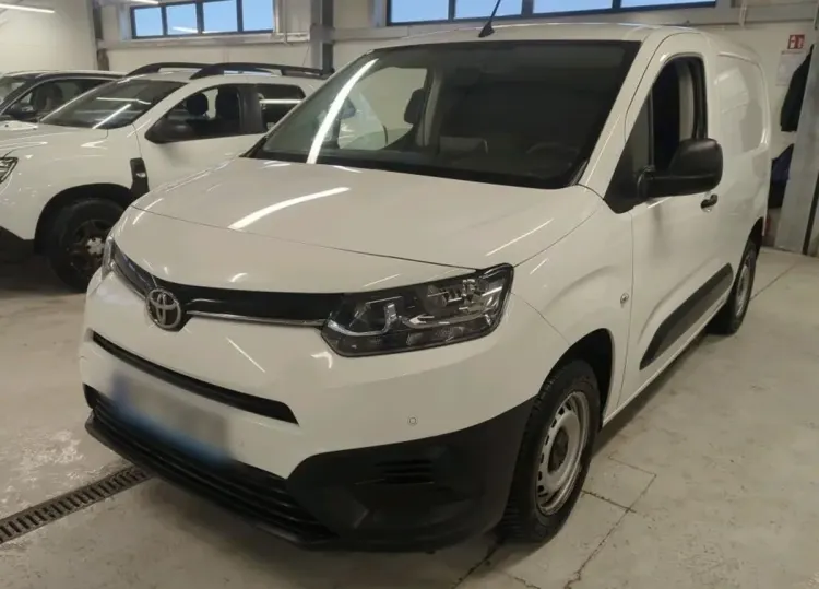 Toyota Proace City Proace City 1.2 D-4T Standard 2,3t Active