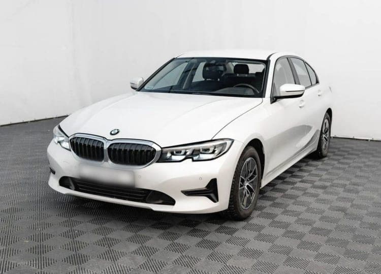 BMW Seria 3 318i Advantage aut