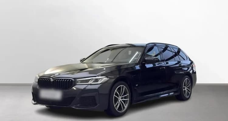 BMW Seria 5 530e xDrive M Sport sport-aut